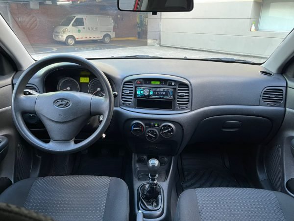 Hyundai accent <br> 2009 - Imagen 9