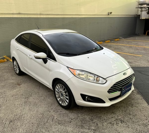 Ford fiesta Titanium<br> 2015 - Imagen 19