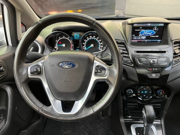 Ford fiesta Titanium<br> 2015 - Imagen 10