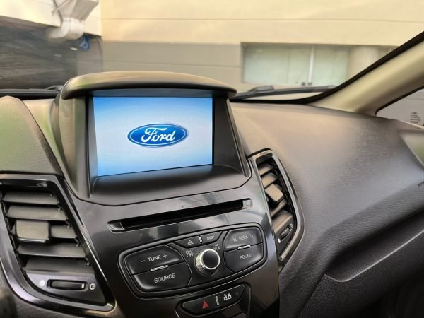 Ford fiesta Titanium<br> 2015 - Imagen 12
