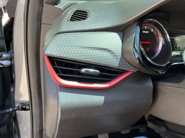 Chevrolet Onix turbo<br>2023 - Imagen 21