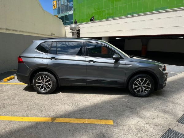 Volkswagen Tiguan <br> 2019 - Imagen 16