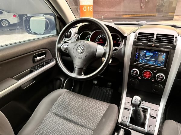 Suzuki Grand Vitara 2.4 <br> 2013 - Imagen 12