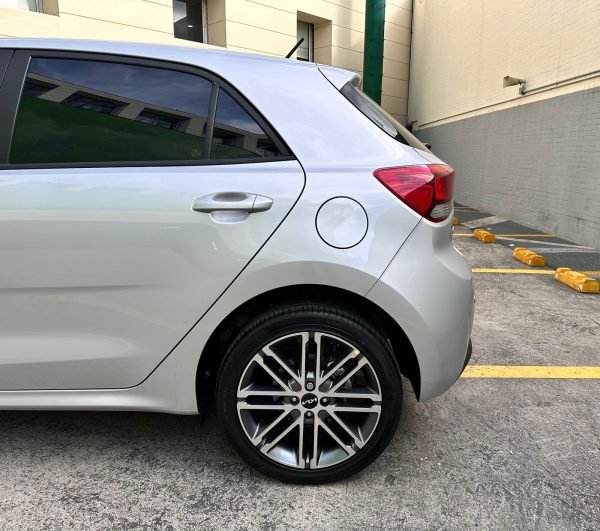 Kia Rio Vibrant <br> 2023 - Imagen 13