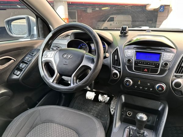 Hyundai Tucson 4x4 <br> 2010 - Imagen 9