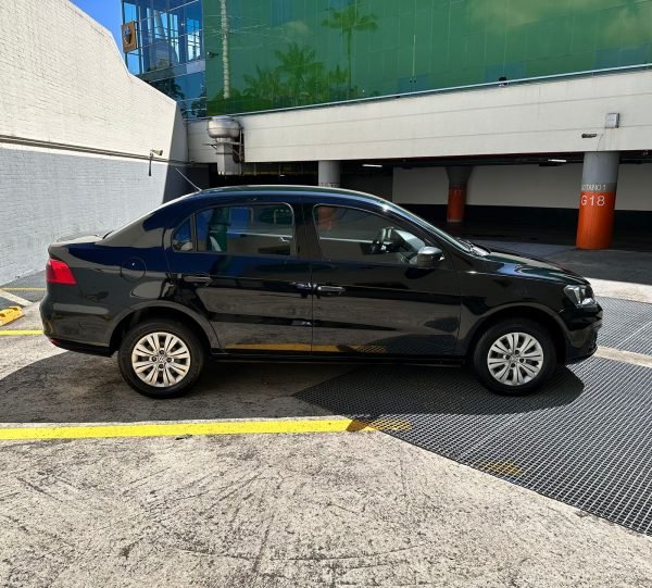 Volkswagen Voyage <br> 2017 - Imagen 18