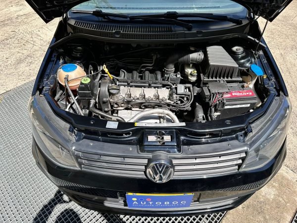 Volkswagen Voyage <br> 2017 - Imagen 2
