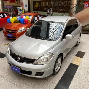 Nissan Tiida <br> 2012