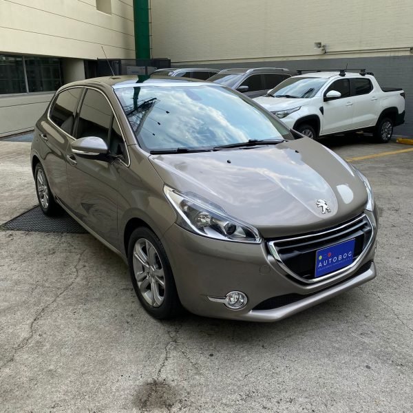 Peugeot 208 <br> 2016 - Imagen 2