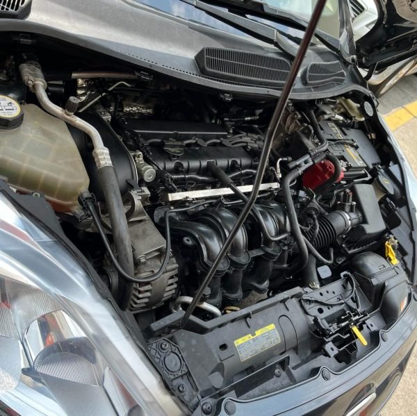 Ford Fiesta Titanium <br> 2011 - Imagen 11