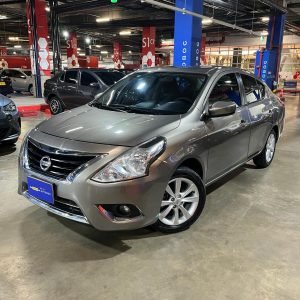 Nissan Versa Advance <br> 2018