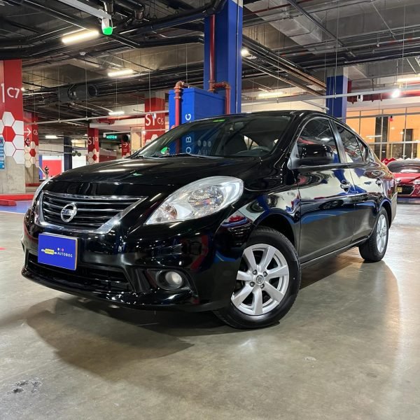 Nissan Versa Advance <br> 2013 - Imagen 25