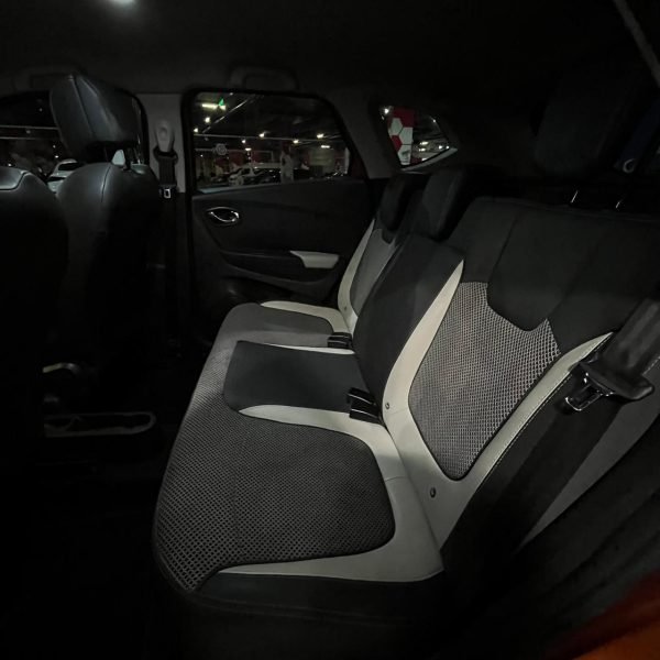 RENAULT CAPTUR <br> 2017 - Imagen 18