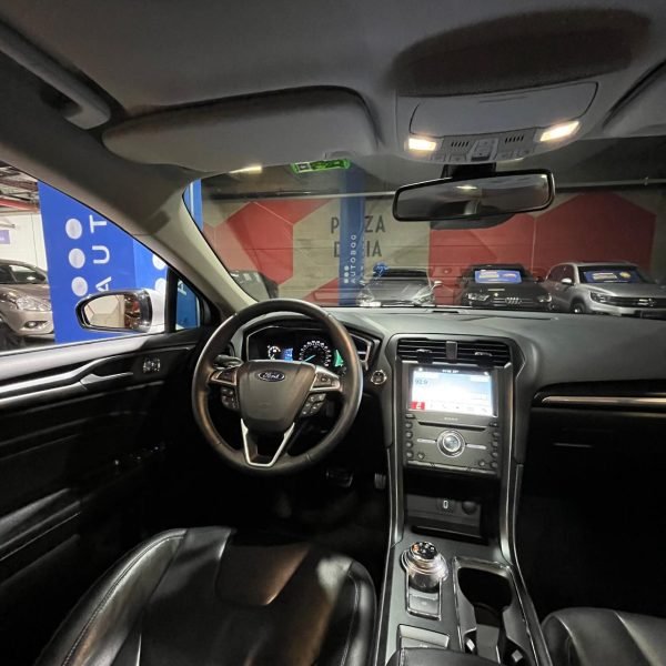Ford Fusion <br> 2017 - Imagen 18
