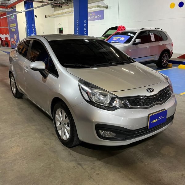 Kia Rio UB EX <br>2015 - Imagen 3