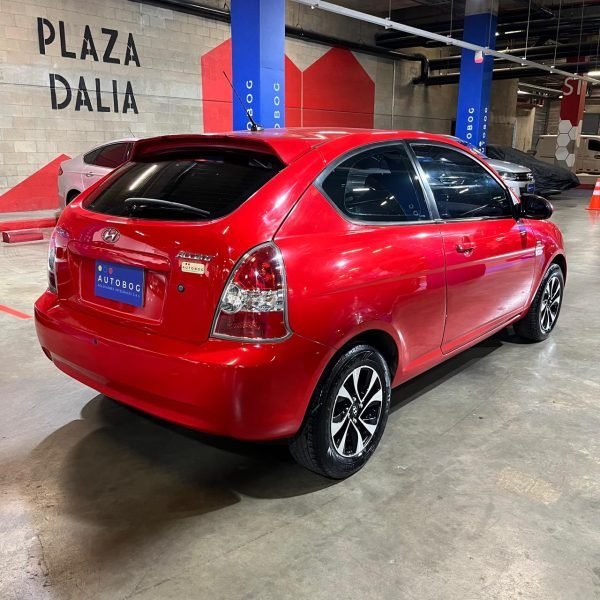 Hyundai Accent <br>2009 - Imagen 4