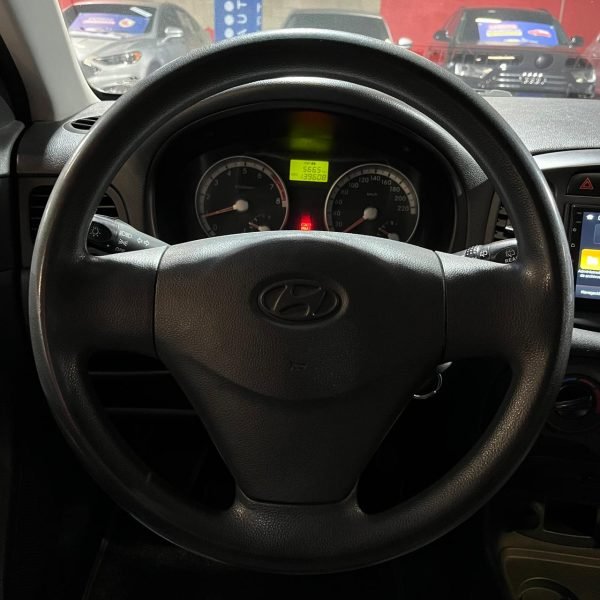 Hyundai Accent <br>2009 - Imagen 13