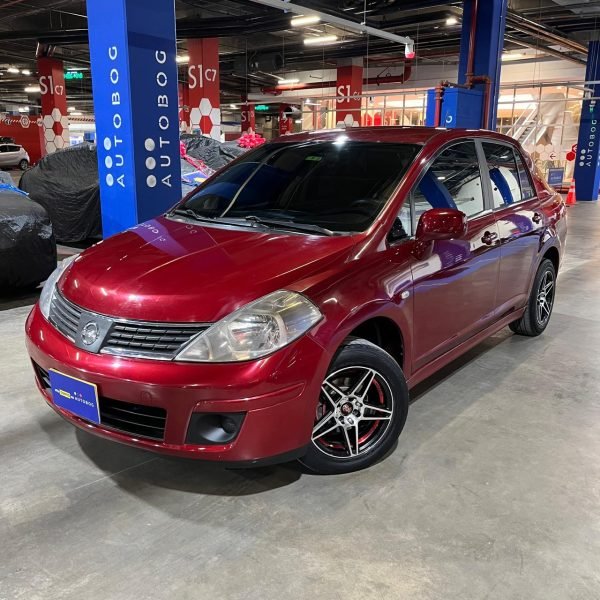 Nissan Tiida <br> 2008