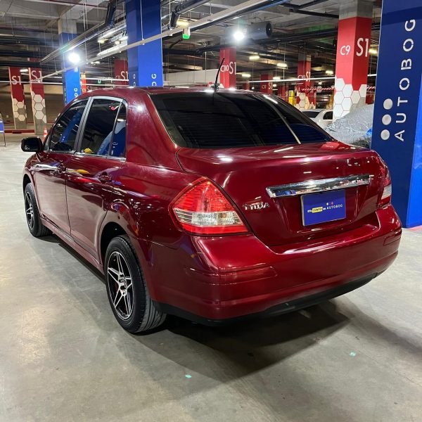 Nissan Tiida <br> 2008 - Imagen 6