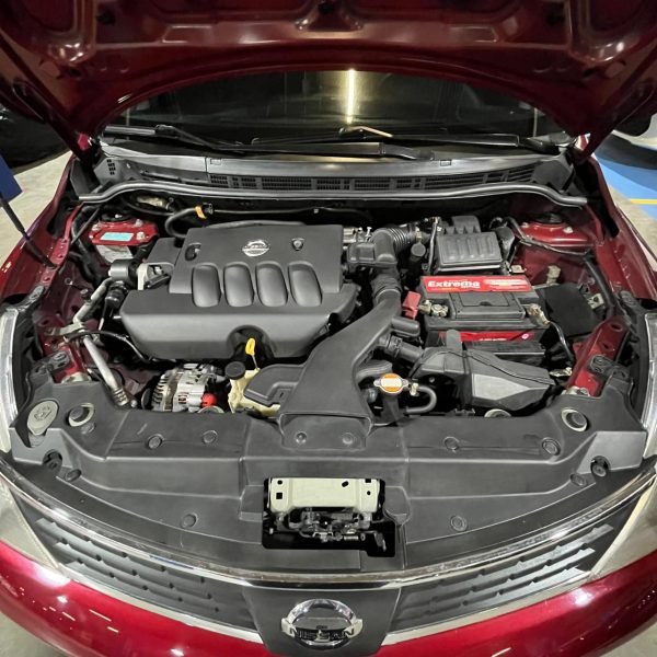 Nissan Tiida <br> 2008 - Imagen 8