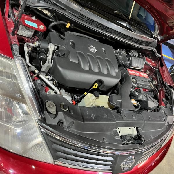 Nissan Tiida <br> 2008 - Imagen 9