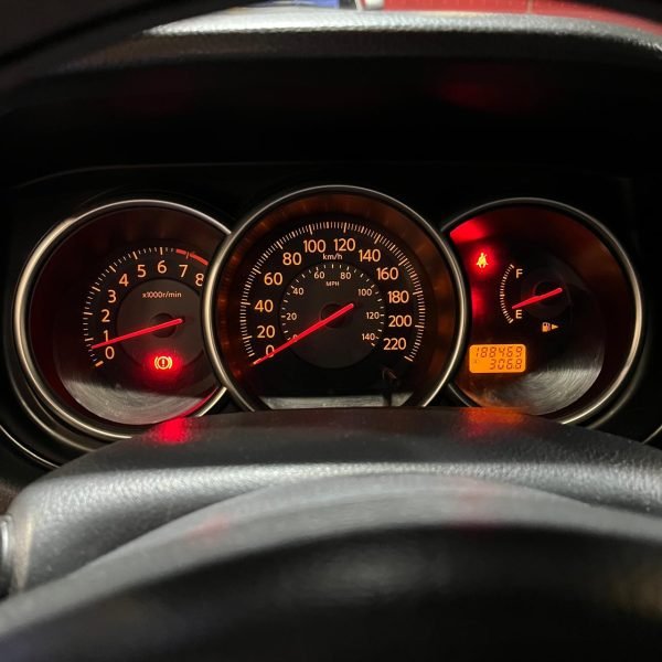 Nissan Tiida <br> 2008 - Imagen 13
