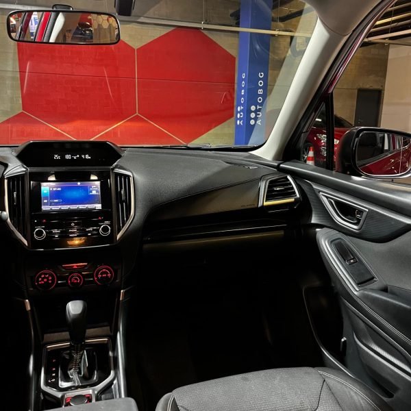 Subaru Forester 2.0I CVT <br> 2019 - Imagen 19
