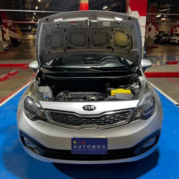 Kia Rio UB EX <br> 2014 - Imagen 8