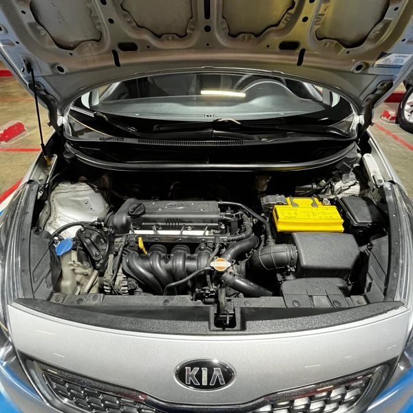 Kia Rio UB EX <br> 2014 - Imagen 9