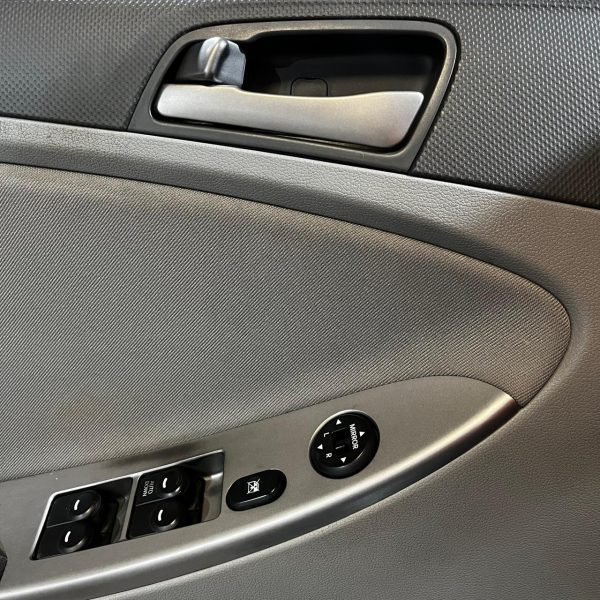 Hyundai Accent Sedan <br> 2017 - Imagen 20