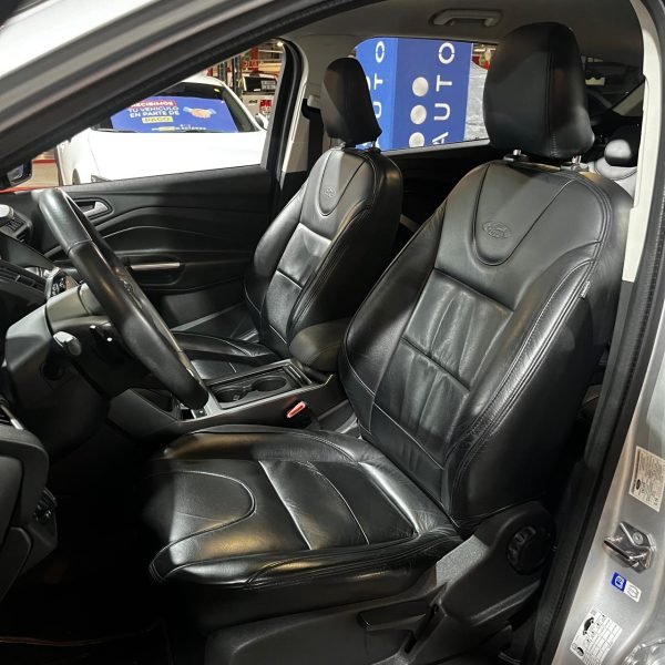 Ford Escape SE 4x2 <br> 2019<br>$69.990.000 - Imagen 20