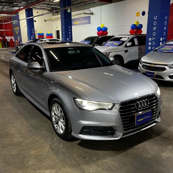 Audi A6<BR>2017<BR>$73,990,000 - Imagen 5