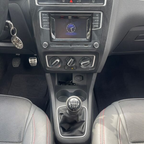 Volkswagen Cross Fox<br>2017<br>$ 48.990.000 - Imagen 16