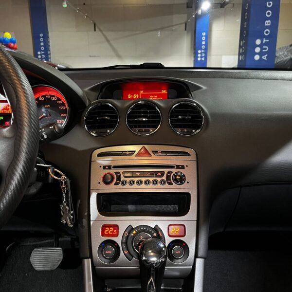 Peugeot<br>308 5P Active<br>2012<br>$45'960.000 - Imagen 18