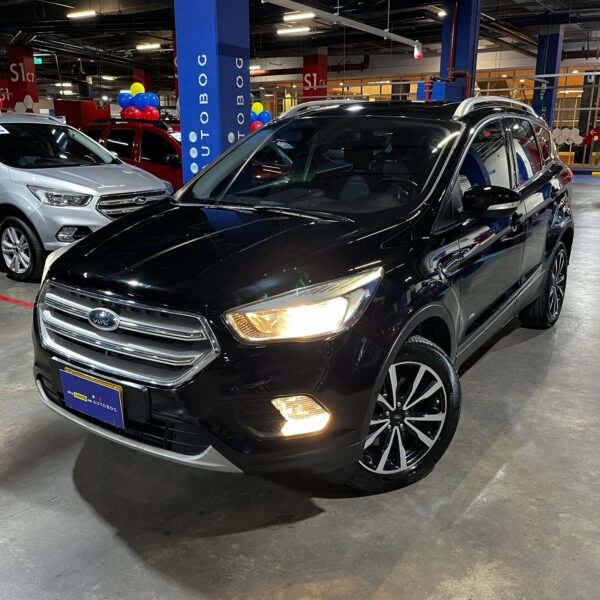 Ford Escape Titanium<br>2017<br>$69.990.000 - Imagen 2