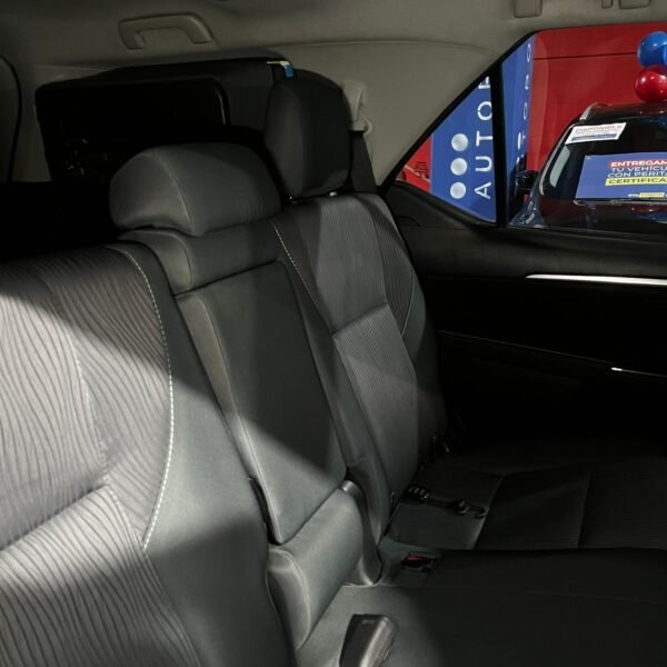 Toyota Fortuner<br>2021<br>$178.990.000 - Imagen 11
