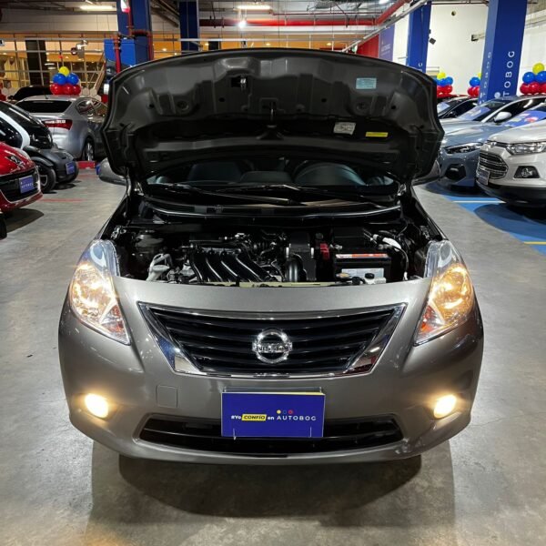 Nissan Versa Advance<br>2013<br>$24.990.000 - Imagen 23