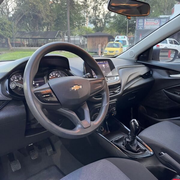 Chevrolet Onix LT<br>2021<br>$46.990.000 - Imagen 10
