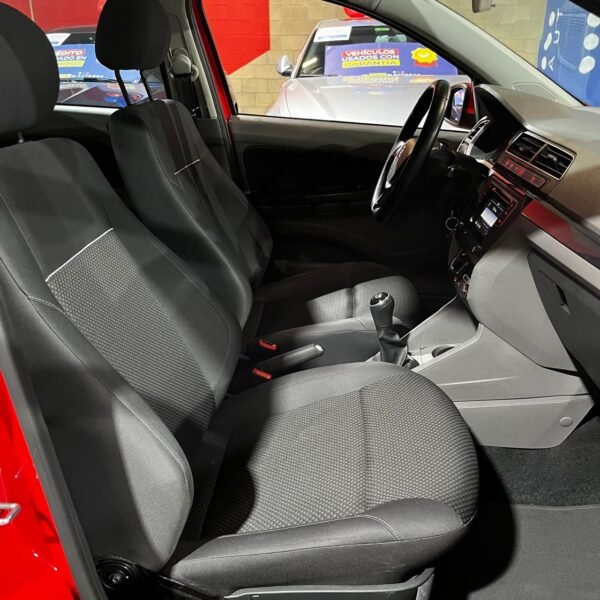 Volksvagen Voyage<br>2018<br>42.890.000 - Imagen 15