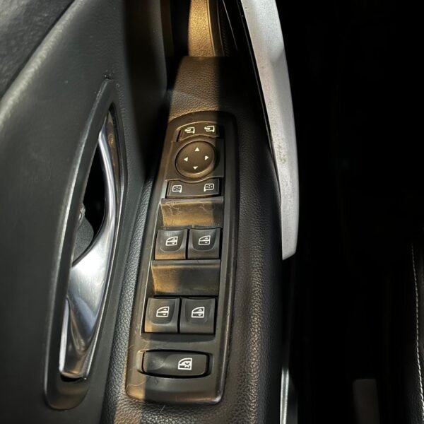 Renault Fluence<br>2012<br>29.730.000 - Imagen 10