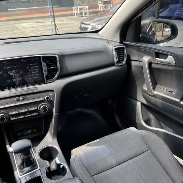 KIA Sportage<br>2019<br>83.980.000 - Imagen 11