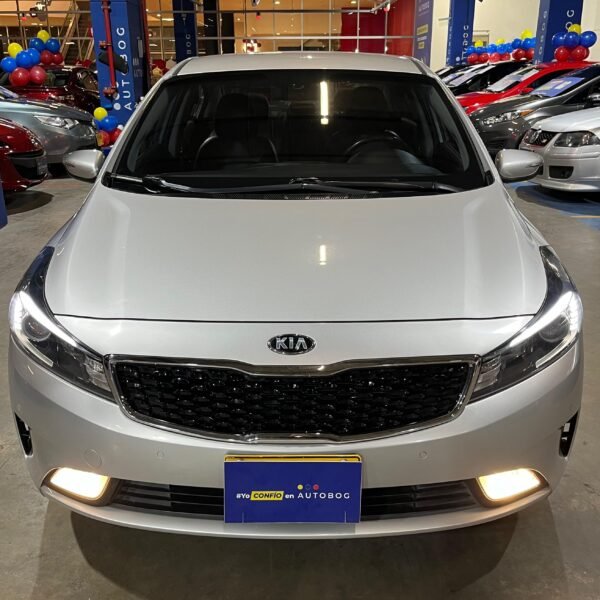 Kia Cerato<br>2019<br>64.630.000 - Imagen 2
