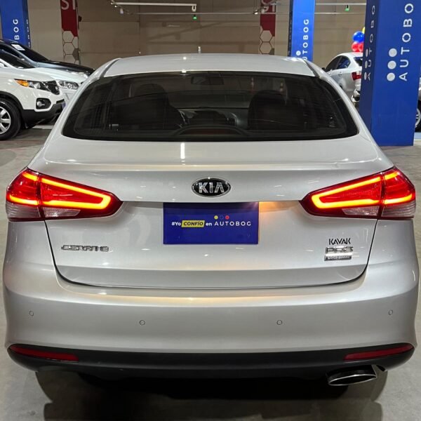 Kia Cerato<br>2019<br>64.630.000 - Imagen 5