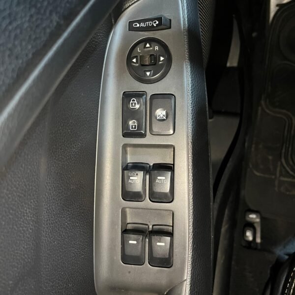 Kia Cerato<br>2019<br>64.630.000 - Imagen 8
