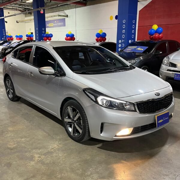 Kia Cerato<br>2019<br>64.630.000 - Imagen 12