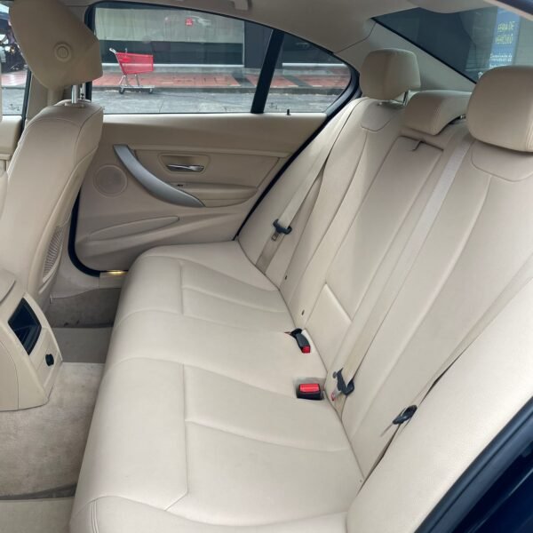 BMW 320I <br>2013<br>58.430.000 - Imagen 11