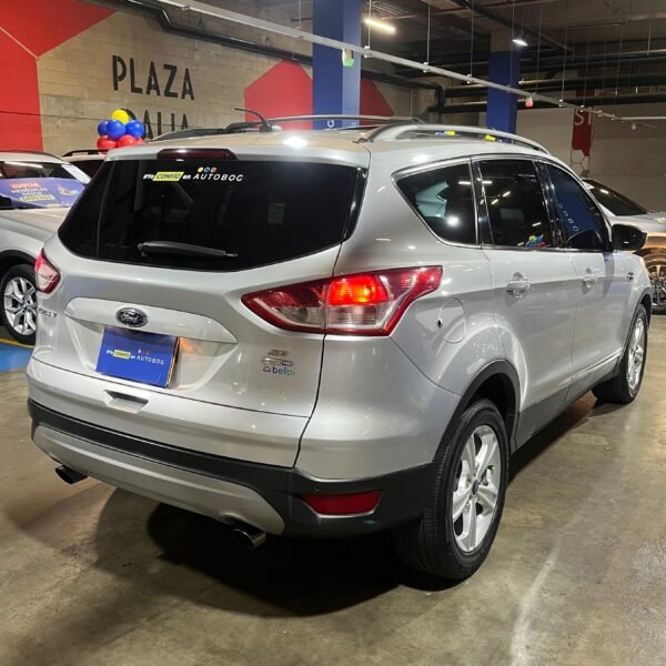 Ford Escape<br>2015<br>57.990.000 - Imagen 4