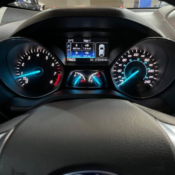 Ford Escape<br>2015<br>57.990.000 - Imagen 9