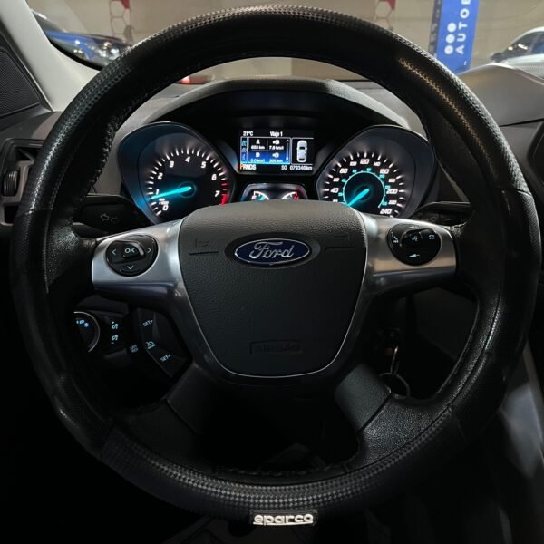 Ford Escape<br>2015<br>57.990.000 - Imagen 10