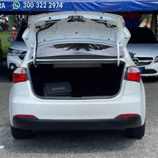 Kia Cerato Pro L<br>2014<br>41.890.000 - Imagen 24